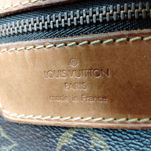 SOLD-100% Authentic Louis Vuitton Sac Shopping Brown Monogram Tote - En Vogue! - Picture 15 of 16